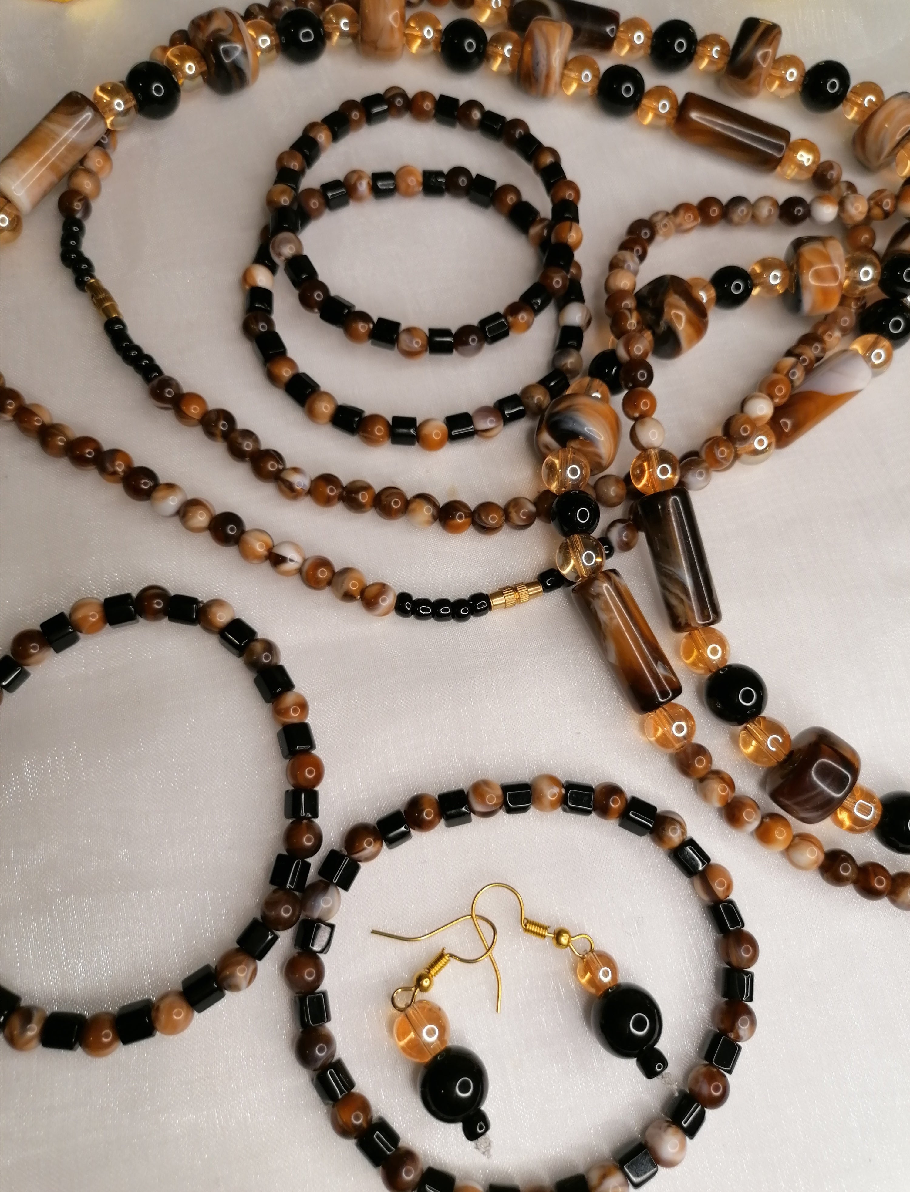 Nara African beaded jewellery set for healing and protection in three styles