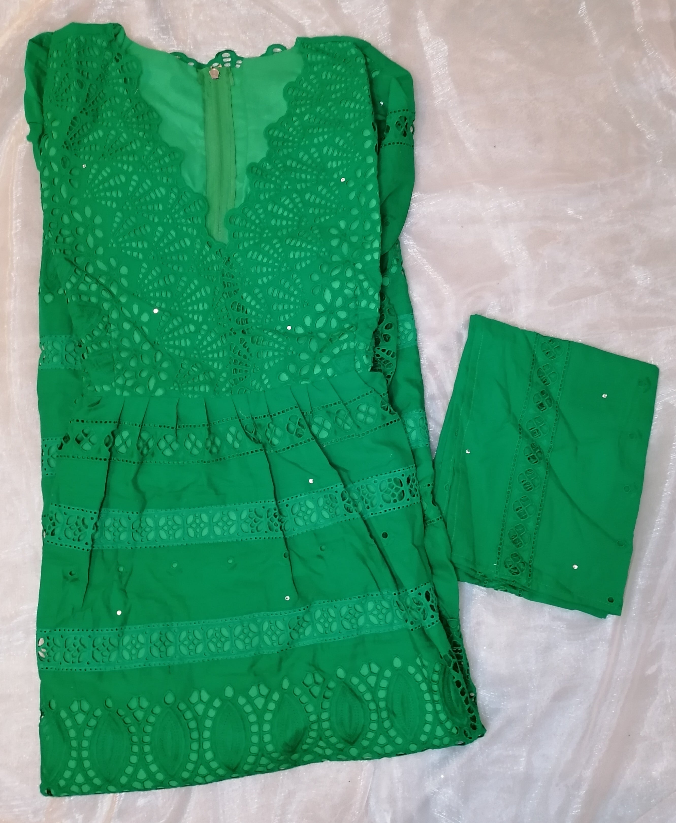 Sali green dress in L/long